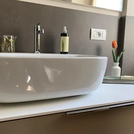 Ca Mariet Apartment Chiavenna